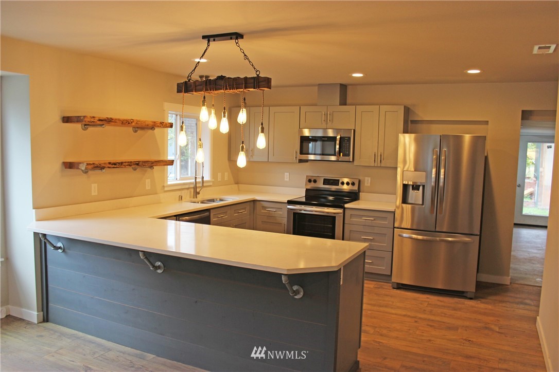 8826 James Road Southwest Rochester, WA 98579 - Photo 5 of 24