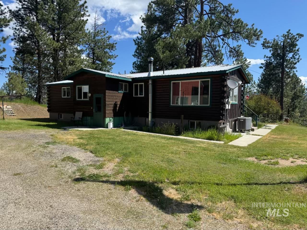 643 South Main Street Cascade, ID 83611 - Photo 1 of 1