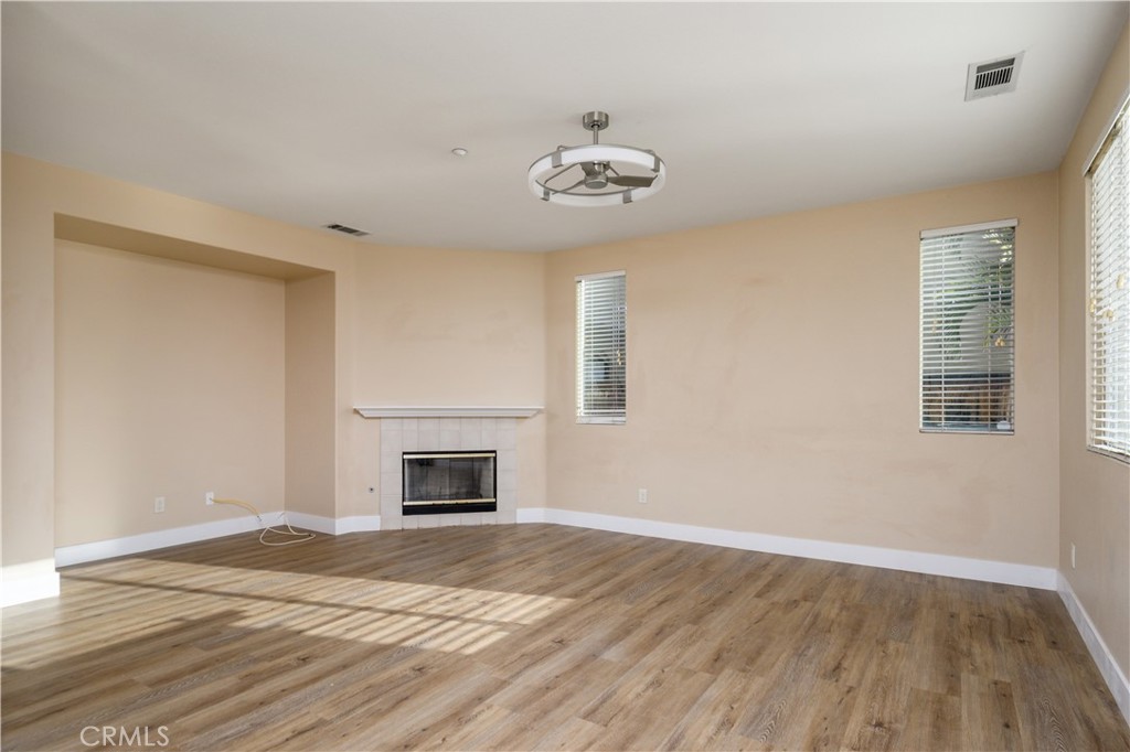 4280 Riverfield Court Riverside, CA 92505 - Photo 10 of 36