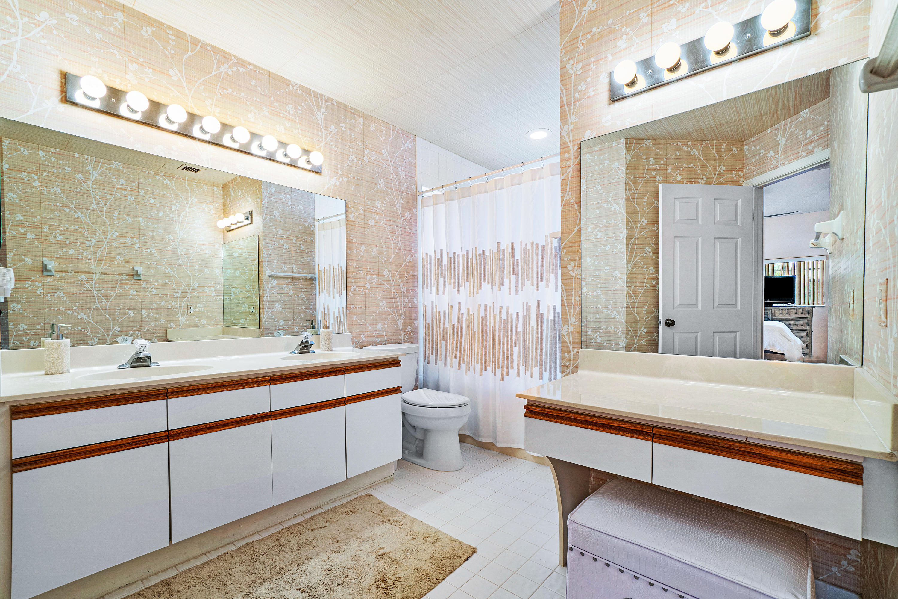 17348 Boca Club Boulevard, Unit 607 Boca Raton, FL 33487 - Photo 5 of 16 012-17348BocaClubBlvd-BocaRaton-FL-Maste