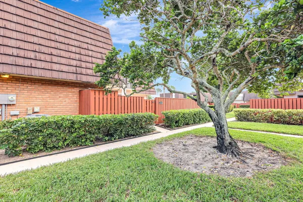 $4,333 | 2332 23rd Court, Unit 57D, Jupiter, FL 33477