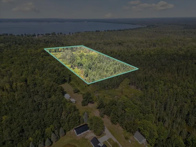 $140,000 | V/l North Town Line Road, Houghton Lake, MI 48629