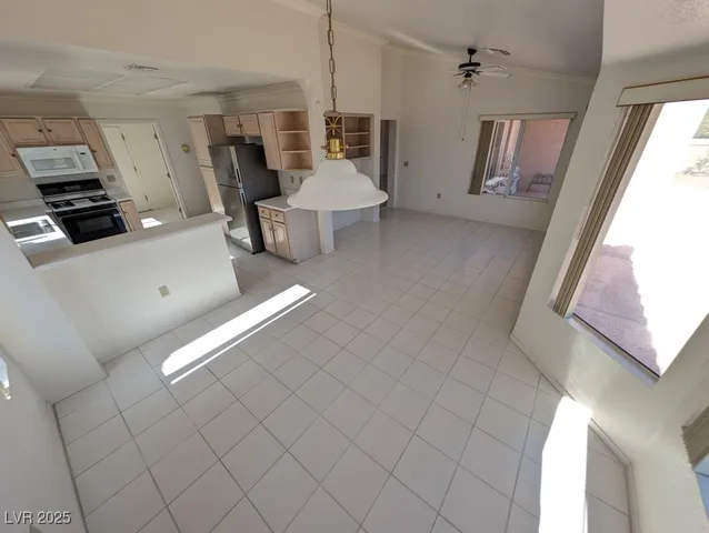 $2,050 | 2504 Sunup Drive, Las Vegas, NV 89134