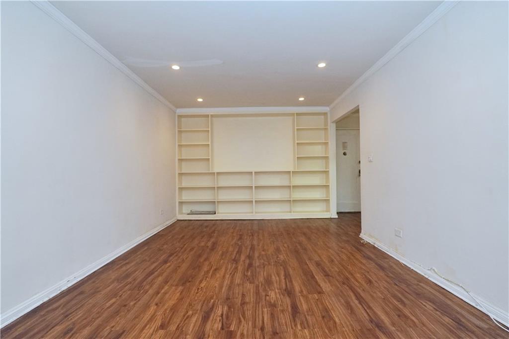 7259 Shore Road, Unit 3D Brooklyn, NY 11209 - Photo 16 of 22