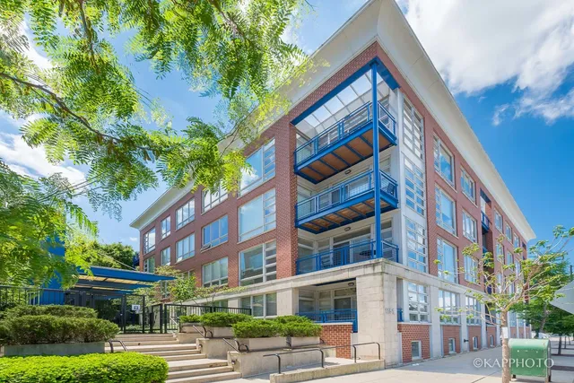 $4,500 | 1151 West Washington Boulevard, Unit 125, Chicago, IL 60607