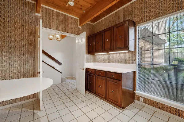 $2,500 | 5338 Brownway Street, Unit B19, Houston, TX 77056