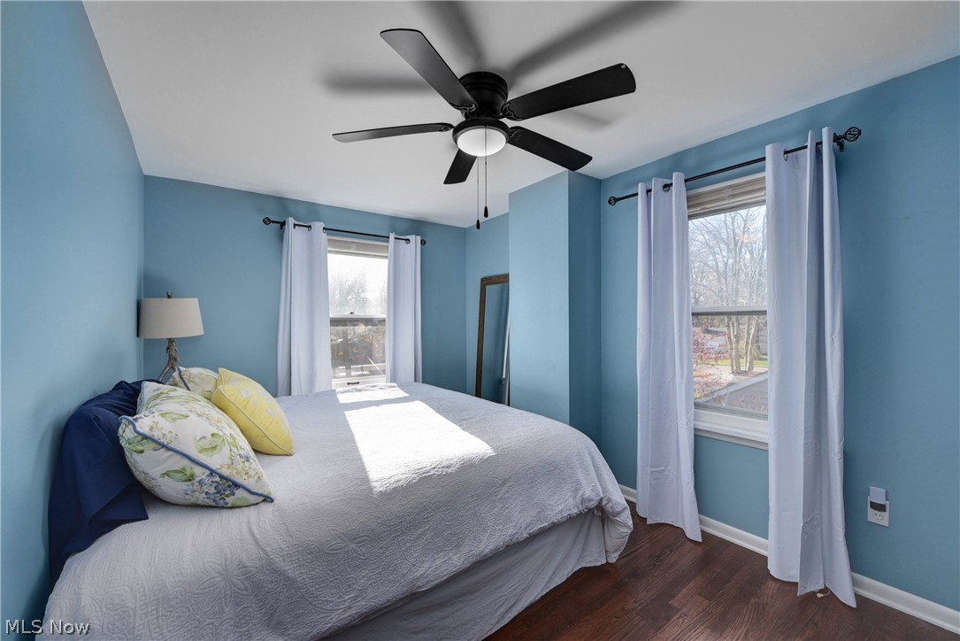 24224 Russell Road Bay Village, OH 44140 - Photo 12 of 34