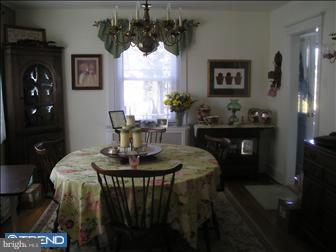 8008 Ridge Avenue Philadelphia, PA 19128 - Photo 5 of 5