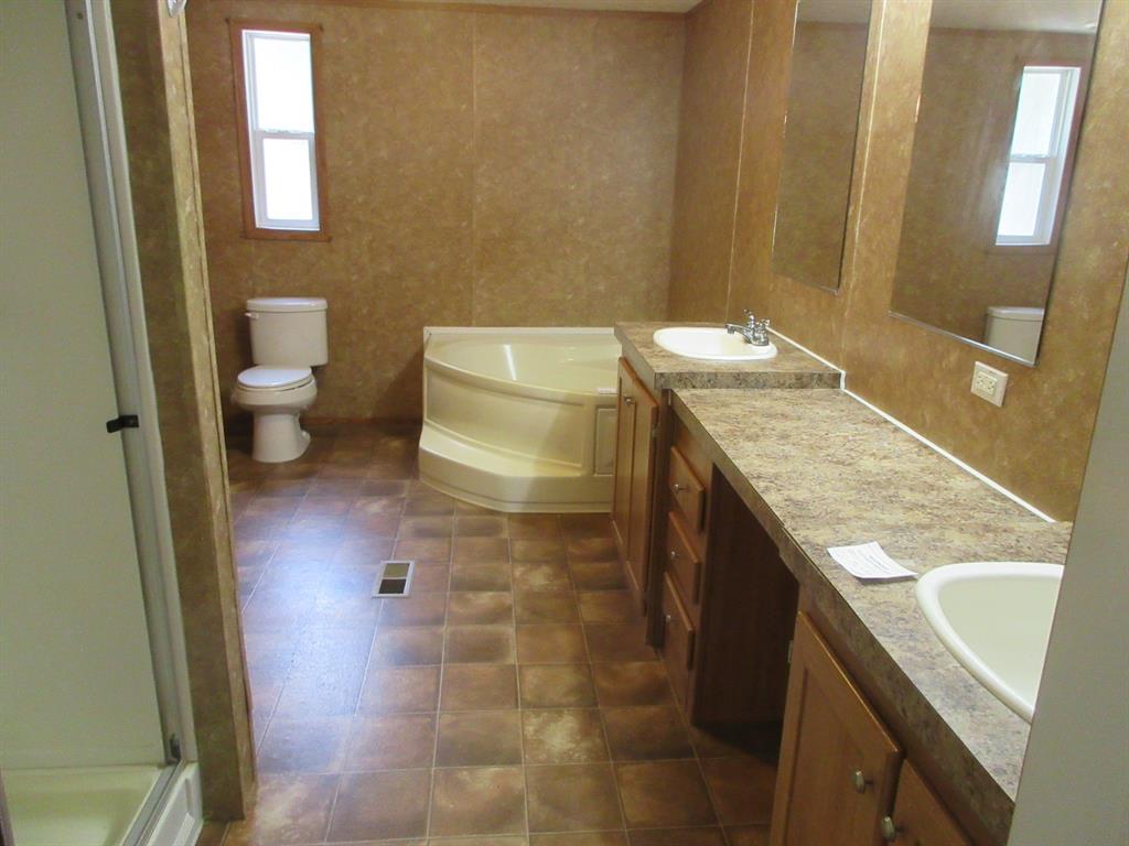 440 North Forrest Rd Plain Plain Dealing, LA 71064 - Photo 13 of 22