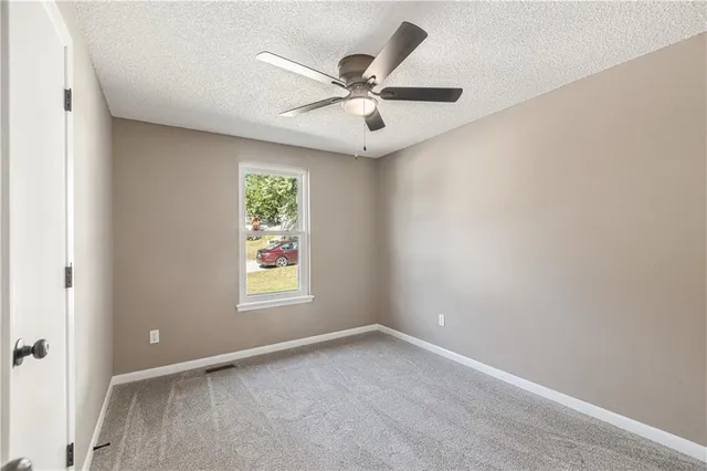 $324,900 | 14509 Northwest 67th Street, Kansas City, MO 64152