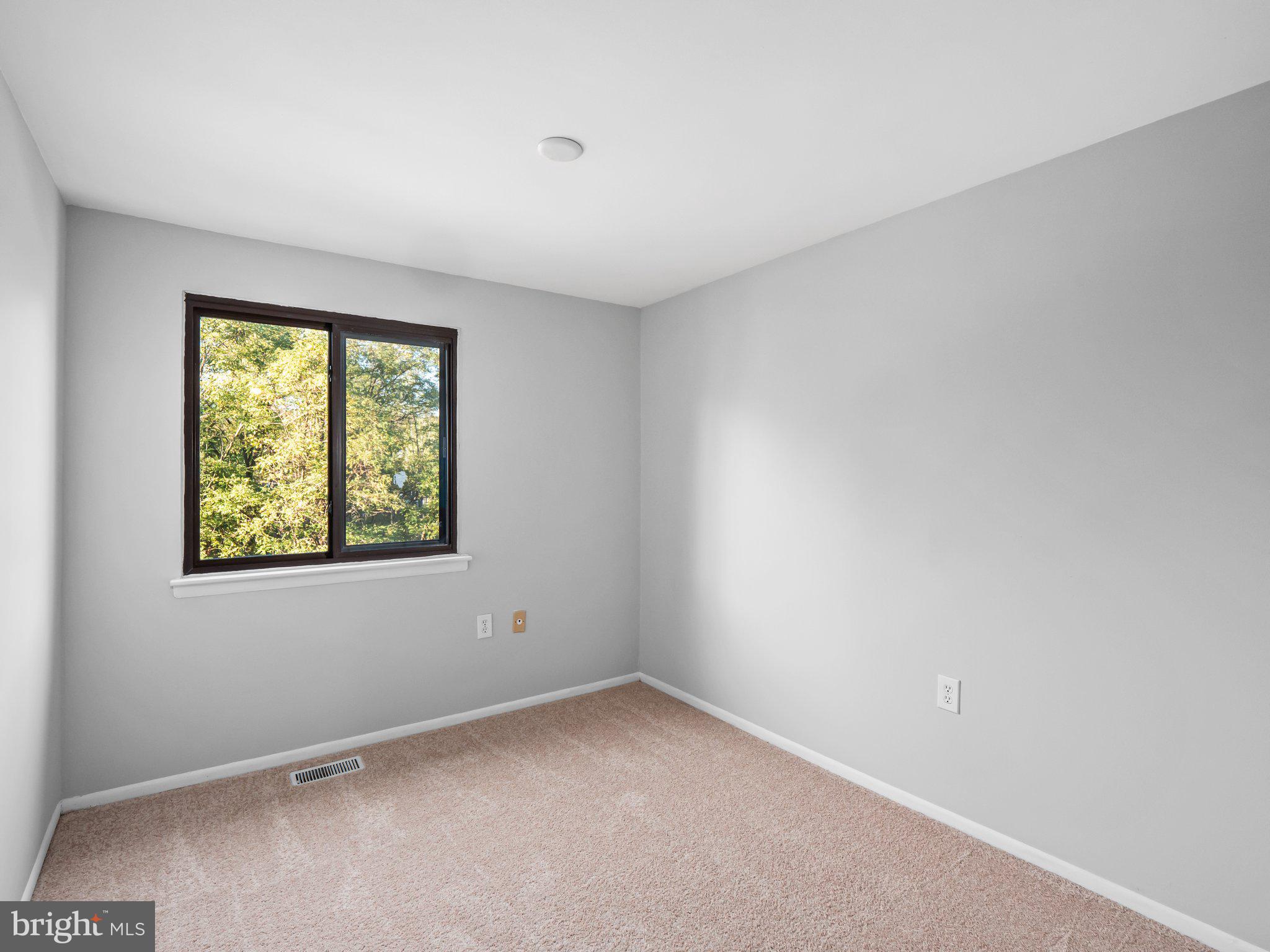 8979 Centerway Road Gaithersburg, MD 20879 - Photo 23 of 39
