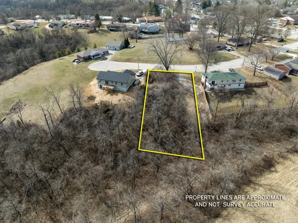 $26,500 | 951 Primrose Street, Lawrenceburg, IN 47025