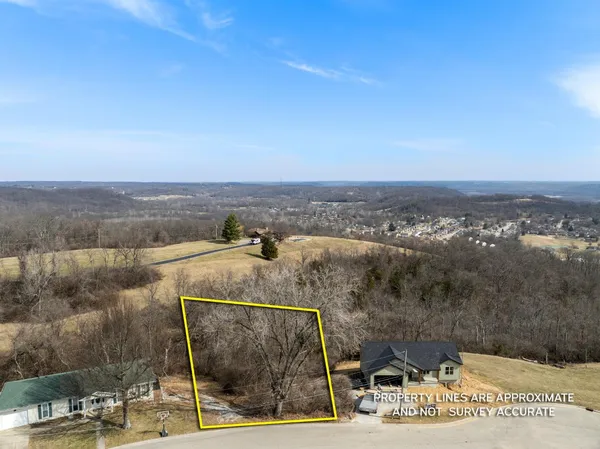 $26,500 | 951 Primrose Street, Lawrenceburg, IN 47025