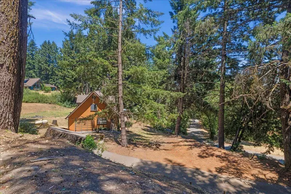 $3,149,000 | 19960 Skyline Boulevard, Los Gatos, CA 95033