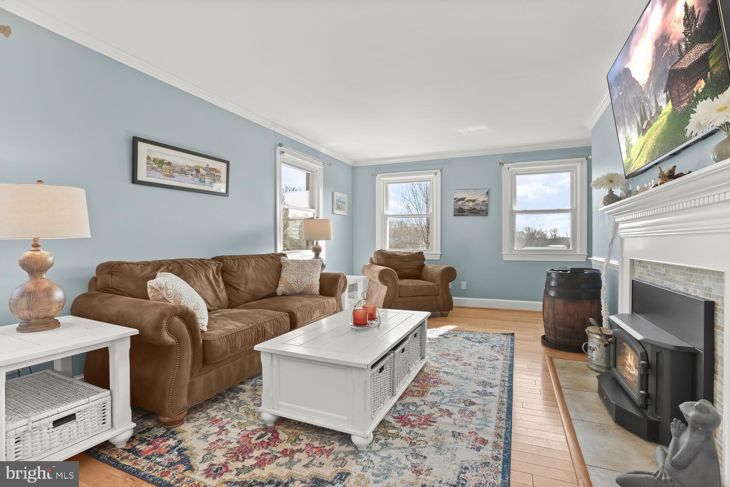 1606 Governor Bridge Road Davidsonville, MD 21035 - Photo 10 of 54 Family Room