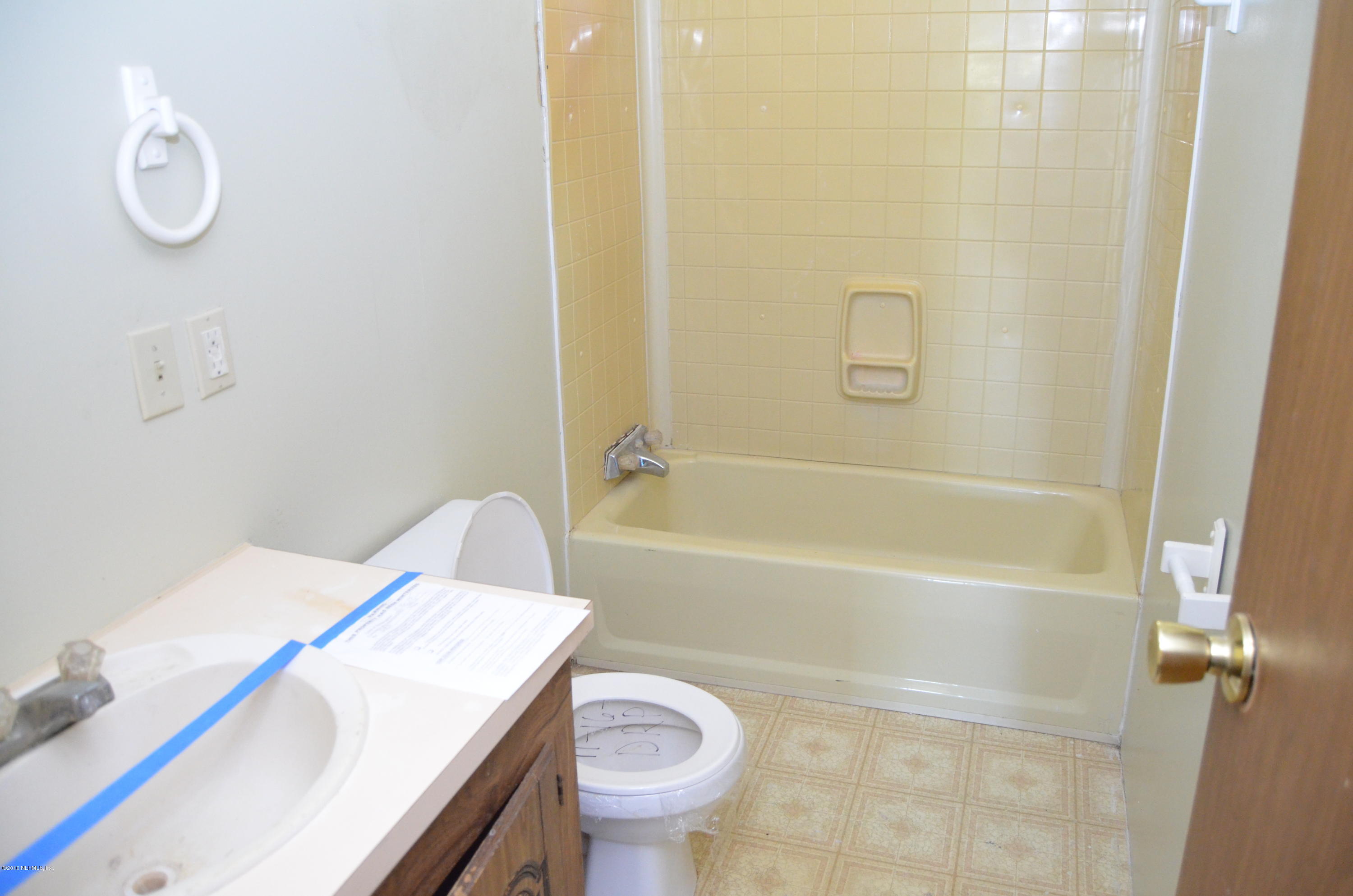 3454 Starratt Road Jacksonville, FL 32226 - Photo 13 of 15 DSC_0045