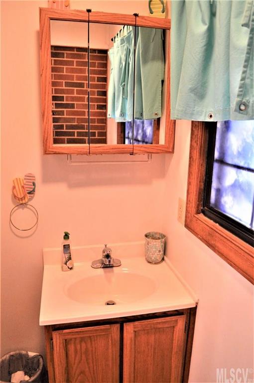 1002 Emmanuel Church Road Conover, NC 28613 - Photo 11 of 23 Gallery Image 11