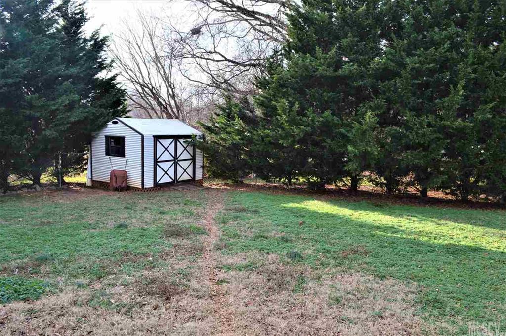 1002 Emmanuel Church Road Conover, NC 28613 - Photo 14 of 23 Gallery Image 14
