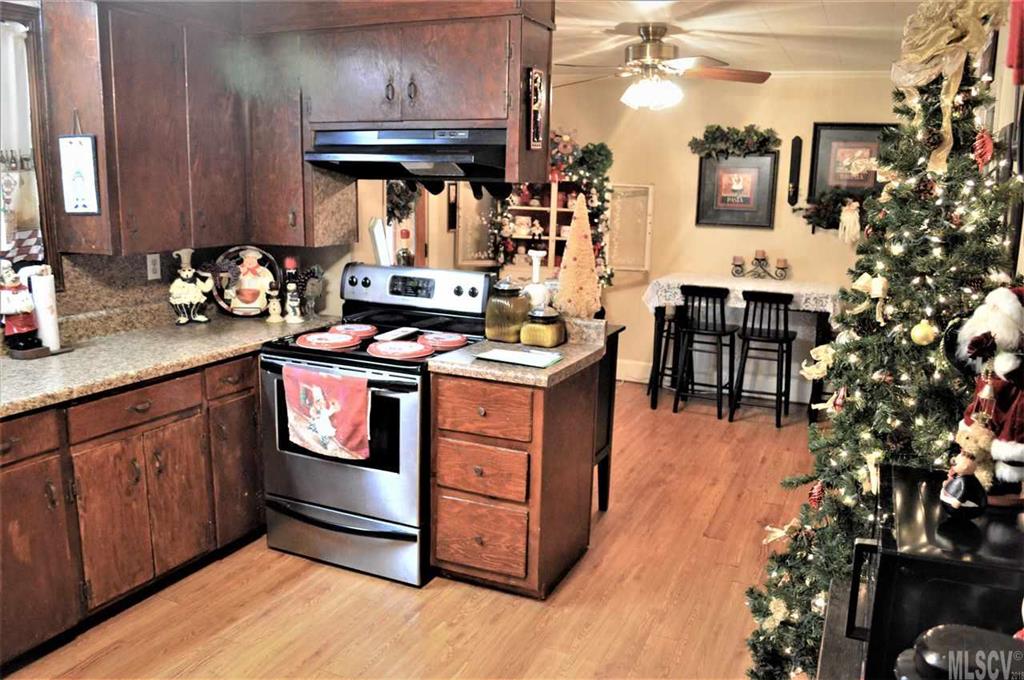 1002 Emmanuel Church Road Conover, NC 28613 - Photo 7 of 23 Gallery Image 7