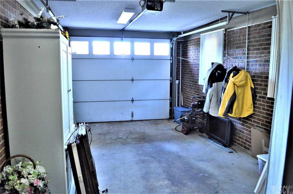 1002 Emmanuel Church Road Conover, NC 28613 - Photo 8 of 23 Gallery Image 8