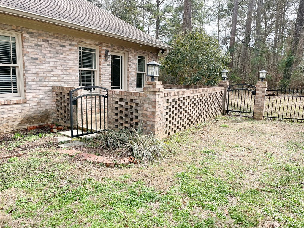 305 Ripley Road Brookhaven, MS 39601 - Photo 4 of 26 Photo 4