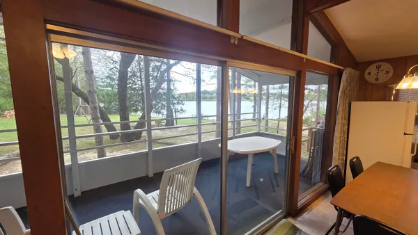 $232,000 | 284 South Parker Lake Road, Oxford, WI 53952
