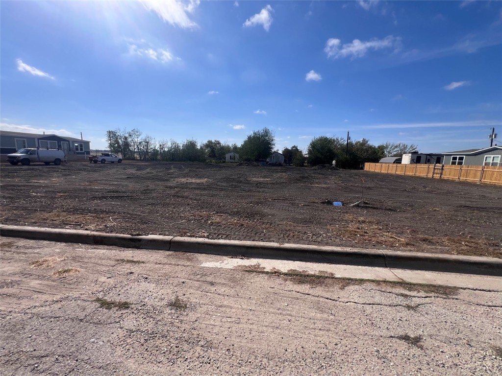 704 East Pecan Granger, TX 76530 - Photo 9 of 11