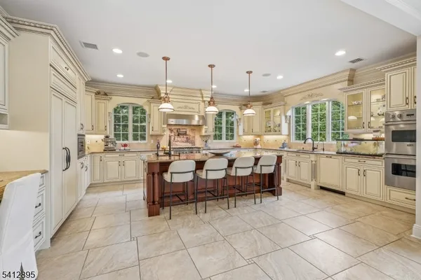 $4,888,000 | 15 Arden Place, Short Hills, NJ 07078