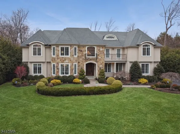 $4,888,000 | 15 Arden Place, Short Hills, NJ 07078