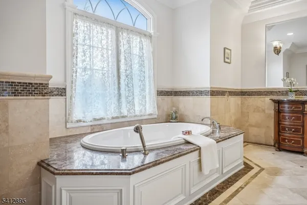 $4,888,000 | 15 Arden Place, Short Hills, NJ 07078