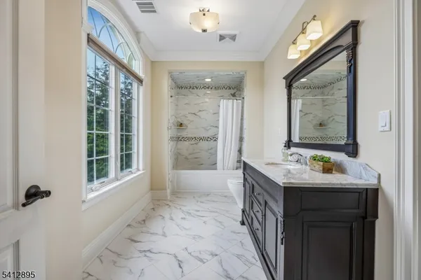 $4,888,000 | 15 Arden Place, Short Hills, NJ 07078