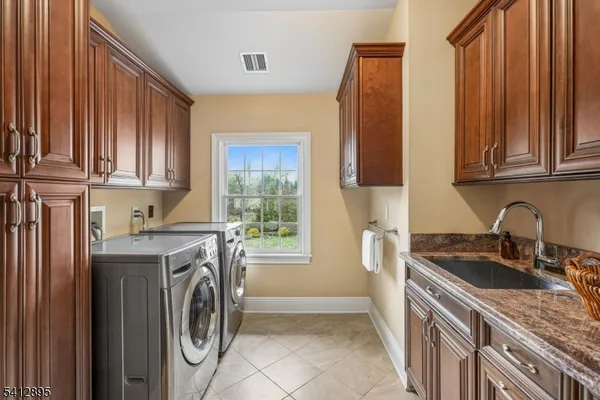 $4,888,000 | 15 Arden Place, Short Hills, NJ 07078