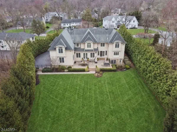 $4,888,000 | 15 Arden Place, Short Hills, NJ 07078