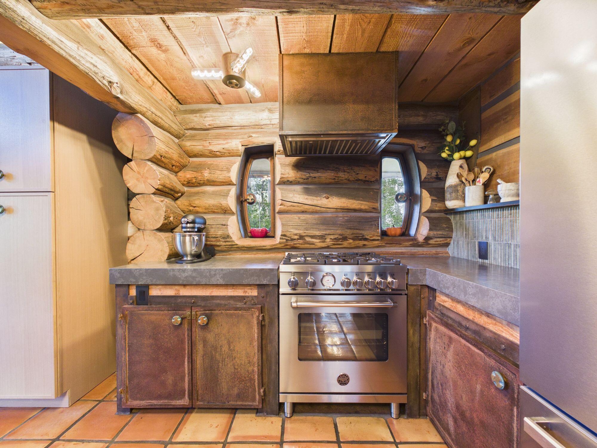 360 Broadford Road Blaine County, ID 83313 - Photo 10 of 44 Kitchen