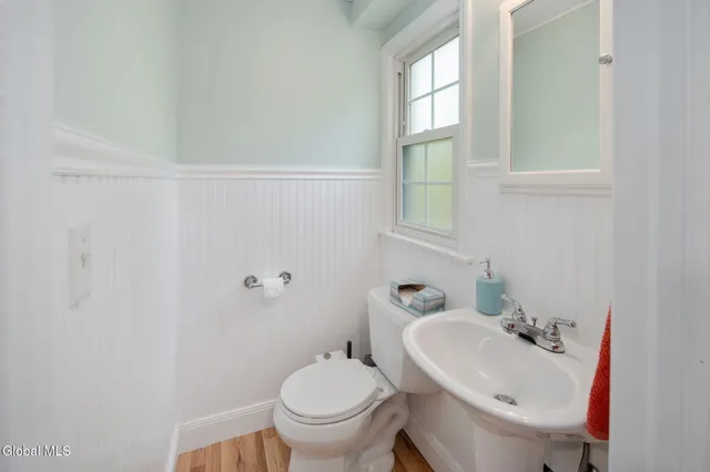 $395,000 | 2127 Mc Clellan Street, Niskayuna, NY 12309