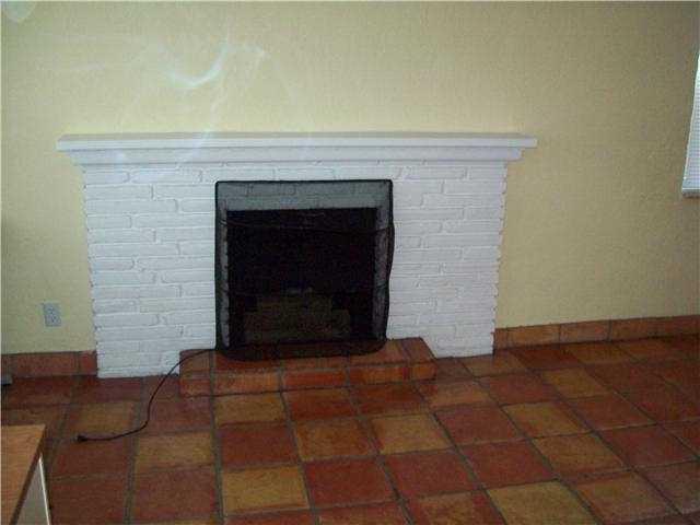 647 Aspen Road West Palm Beach, FL 33409 - Photo 4 of 9 4