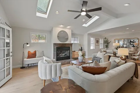 a picture of a floor plan