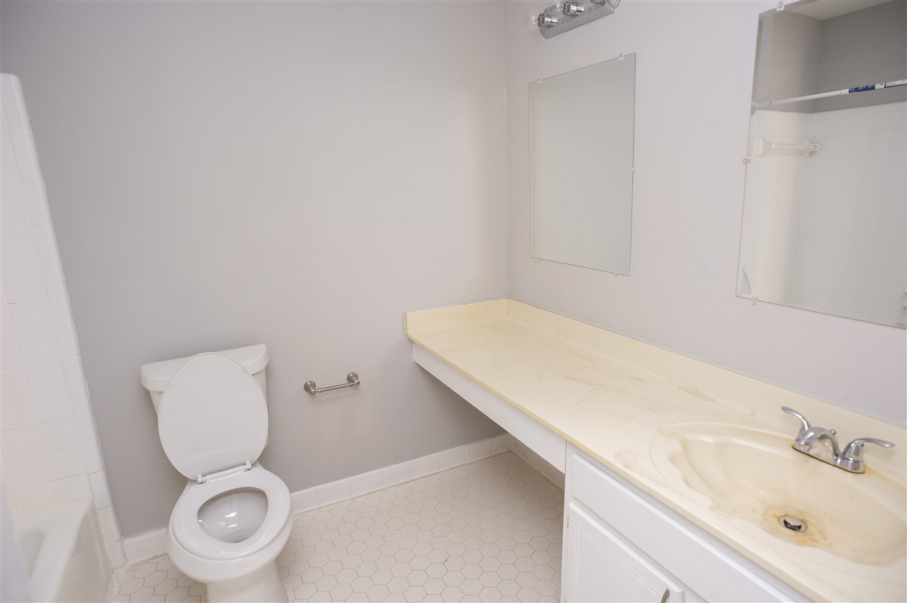 3855 Ross Road Memphis, TN 38115 - Photo 10 of 17