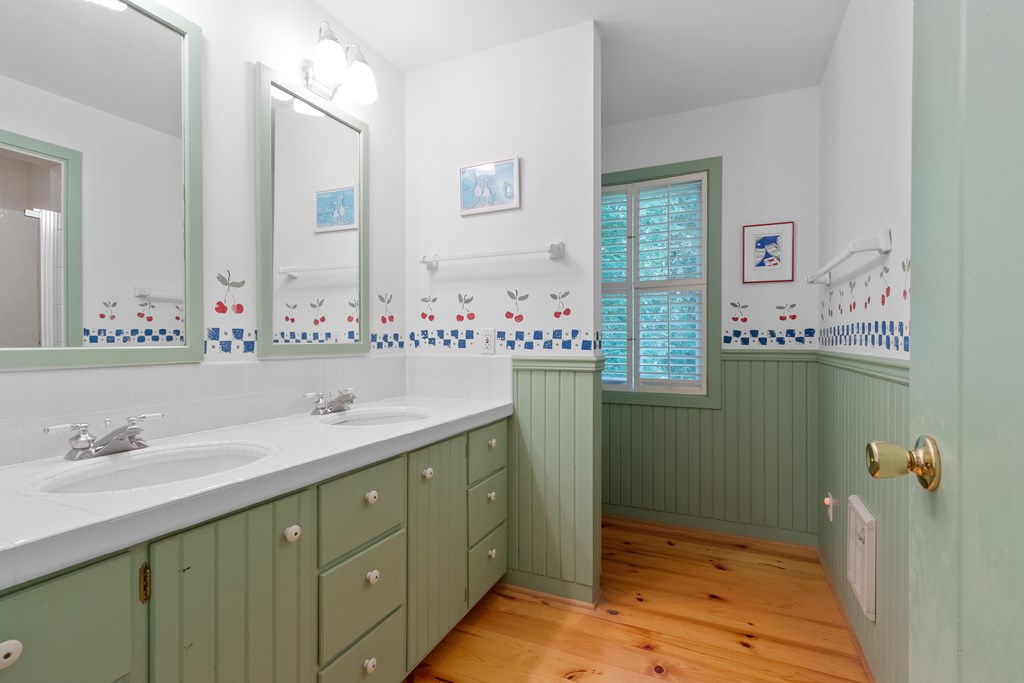 11239 Beach Road Sister Bay, WI 54234 - Photo 17 of 22 Gallery Image 17
