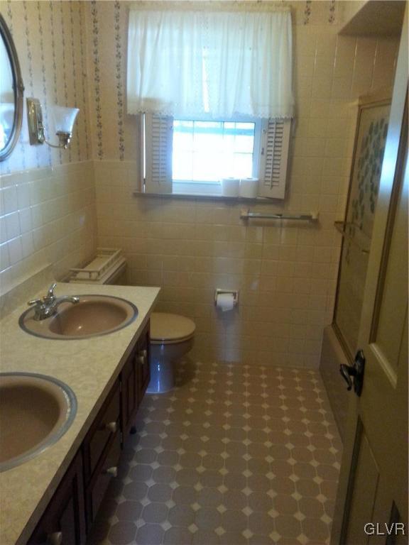 3041 Middletown Road Bethlehem, PA 18020 - Photo 8 of 14