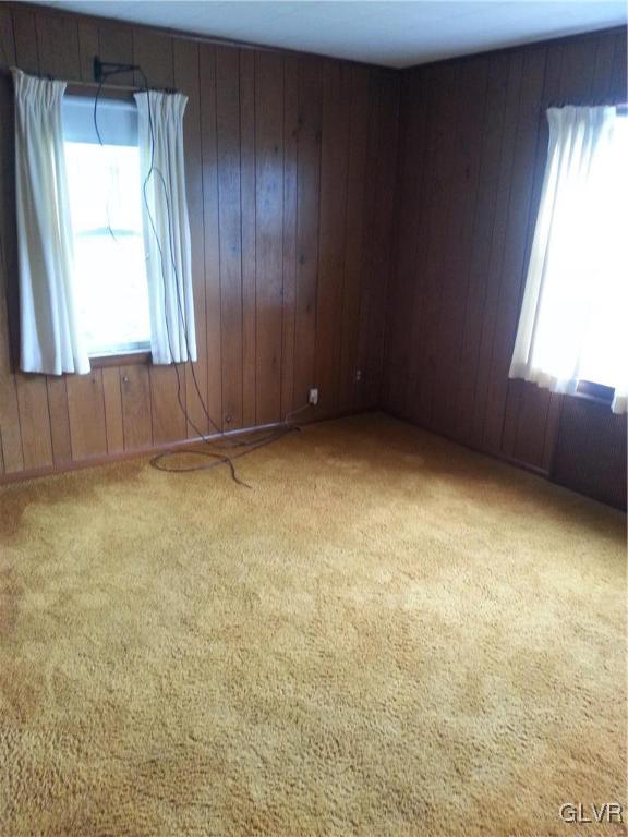 3041 Middletown Road Bethlehem, PA 18020 - Photo 9 of 14