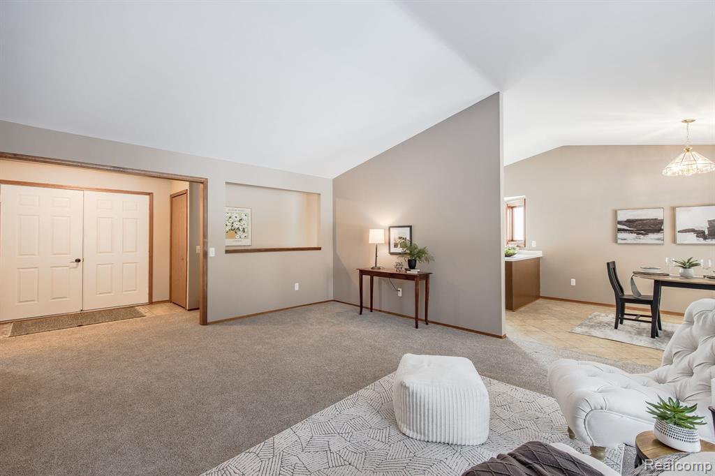 300 Prospect Drive Rochester Hills, MI 48307 - Photo 7 of 33