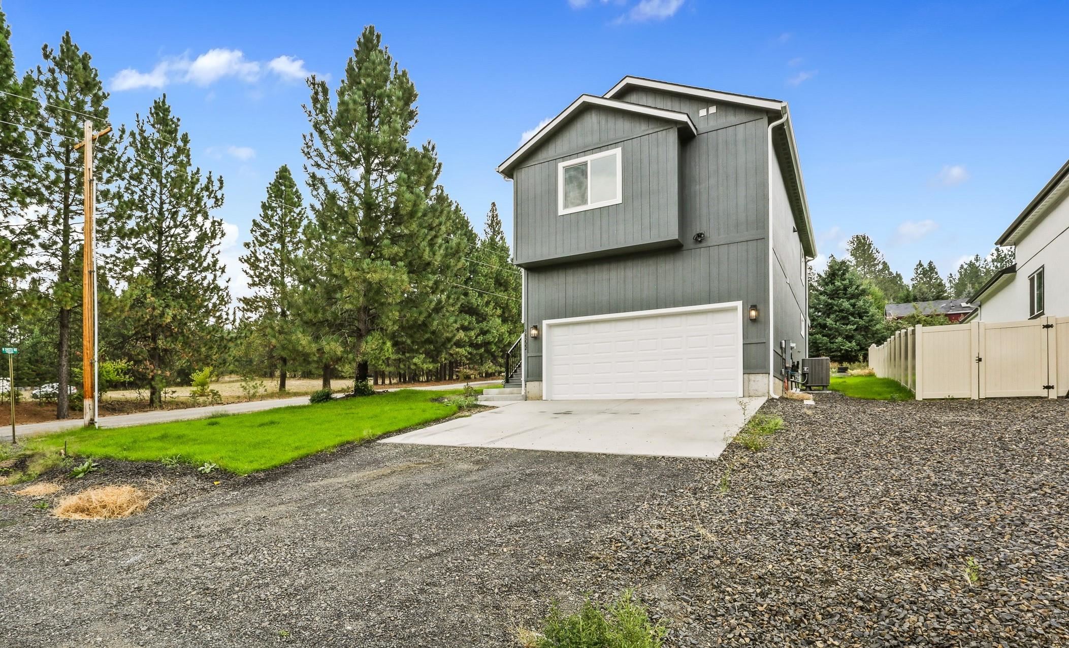 38222 North Sheets Road Elk, WA 99009 - Photo 4 of 30