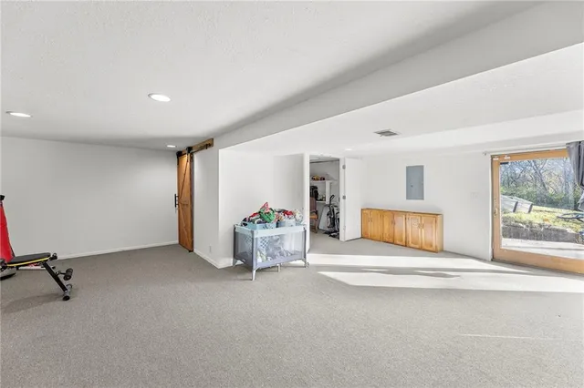 $289,000 | 1327 South Mulberry Street, Ottawa, KS 66067