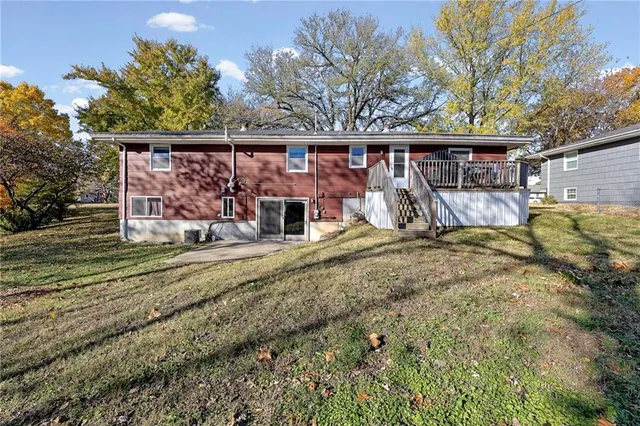 $289,000 | 1327 South Mulberry Street, Ottawa, KS 66067
