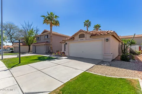 $475,000 | 3335 West Golden Lane, Chandler, AZ 85226