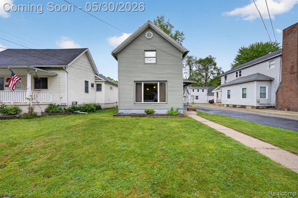 304 West Ridge Street Owosso, MI 48867 - Photo 4 of 45