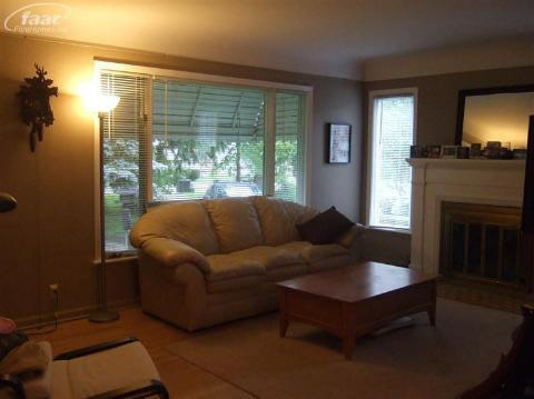 5482 East Potter Road Burton, MI 48509 - Photo 3 of 13 20192573-2.JPG