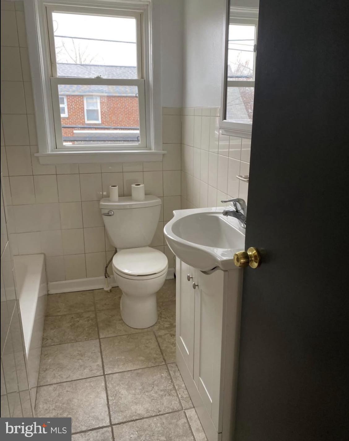 672 Colwell Road Woodlyn, PA 19094 - Photo 5 of 5 a bathroom with a sink toilet and window