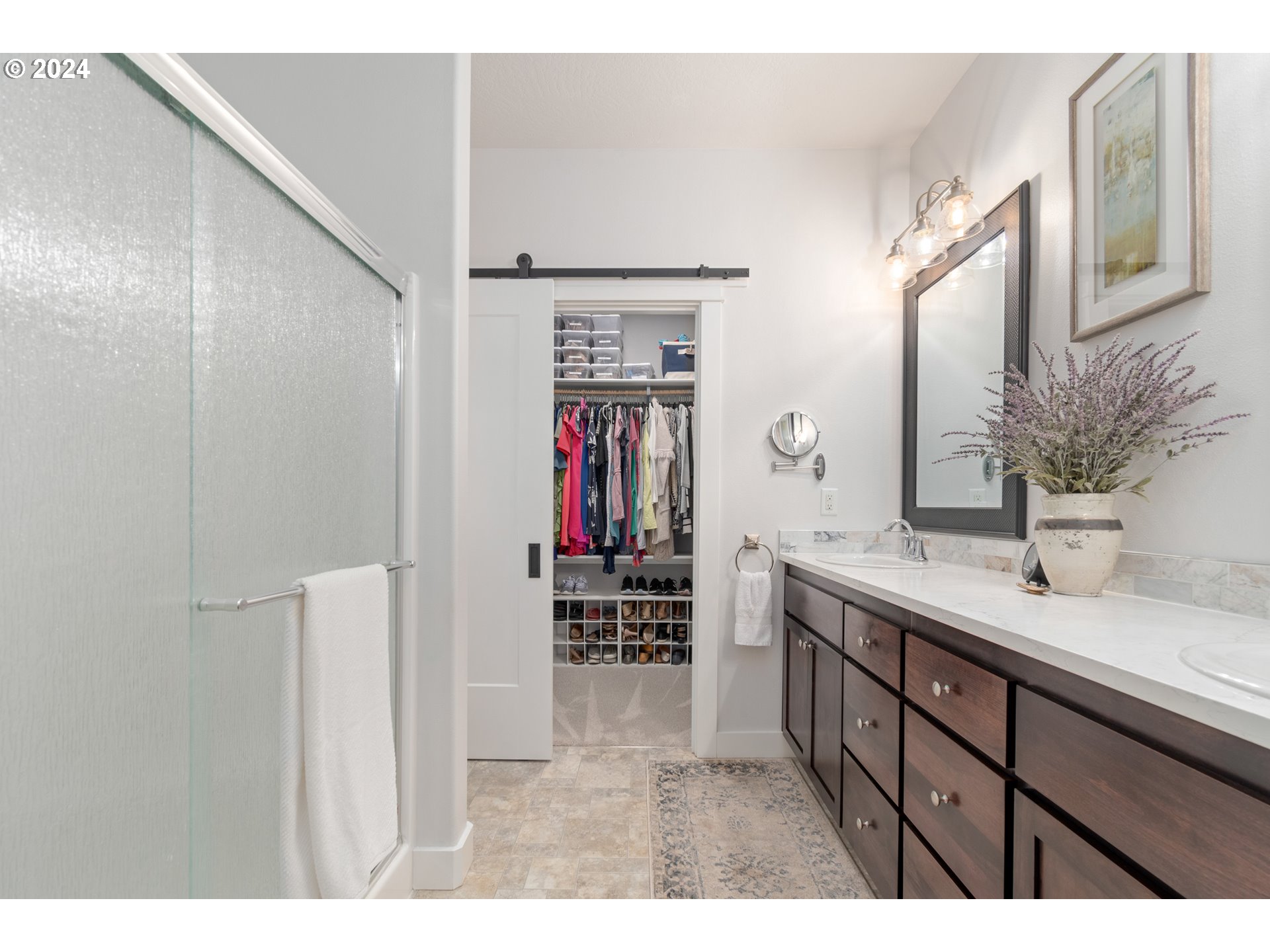 3622 Stark Street Eugene, OR 97404 - Photo 21 of 48 a bathroom with a sink and a mirror